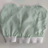 Load image into Gallery viewer, 100% Silk Exfoliating Face &amp; Bath Glove